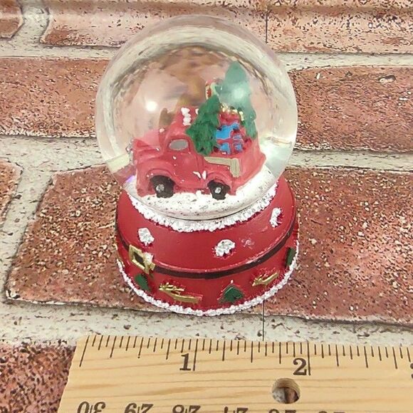 Mini Christmas Tree Truck Snowglobe Pickup Waterglobe Snow Globe Santa Reindeers - Picture 7 of 16